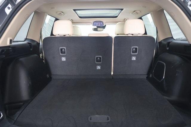 used 2022 Jeep Grand Cherokee car, priced at $31,995