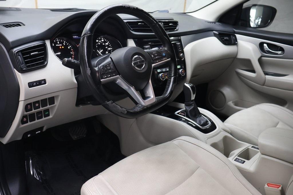 used 2020 Nissan Rogue Sport car, priced at $19,995