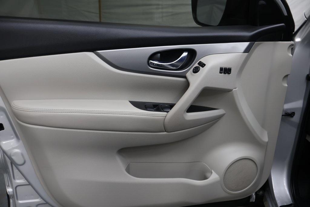 used 2020 Nissan Rogue Sport car, priced at $19,995