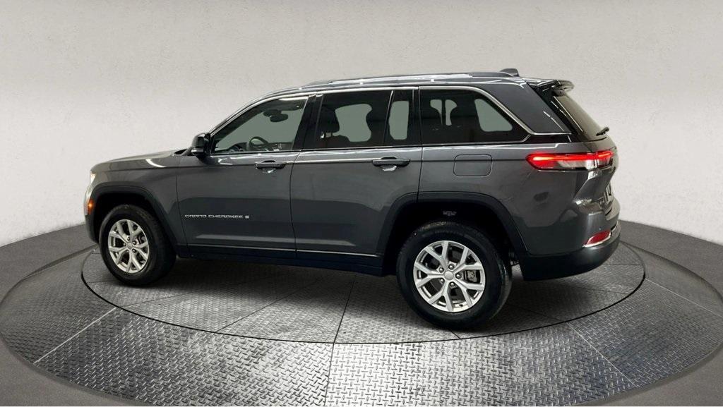 used 2023 Jeep Grand Cherokee car, priced at $33,995