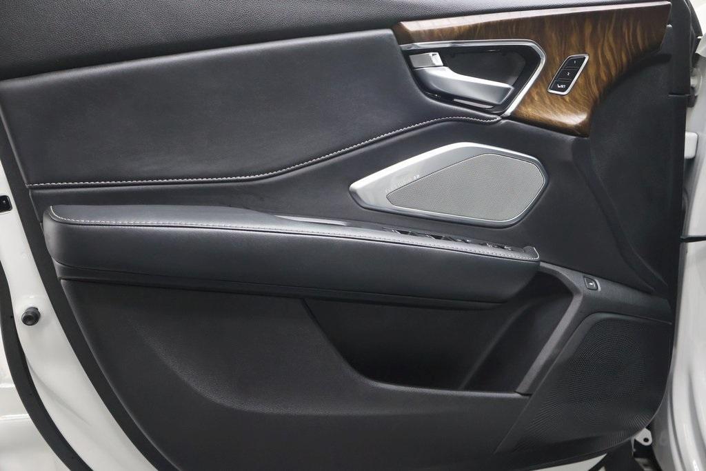 used 2020 Acura RDX car, priced at $32,495
