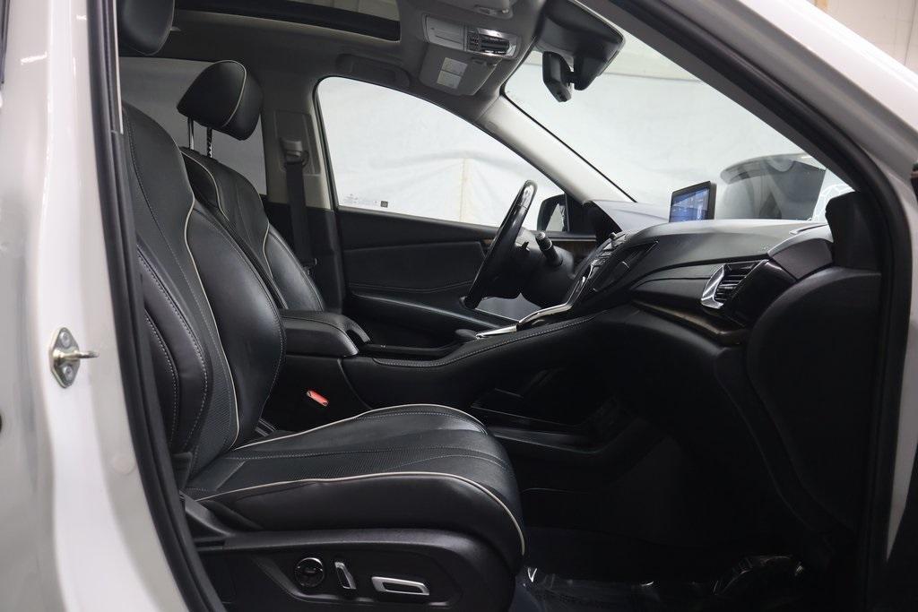 used 2020 Acura RDX car, priced at $32,495
