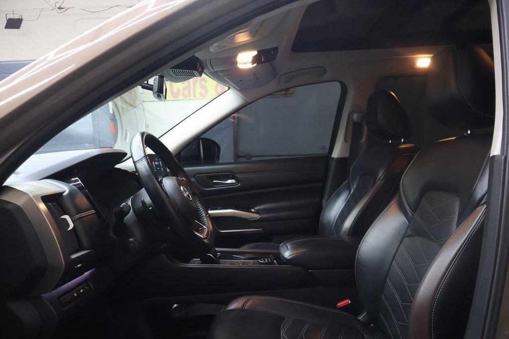 used 2023 Nissan Pathfinder car, priced at $31,395