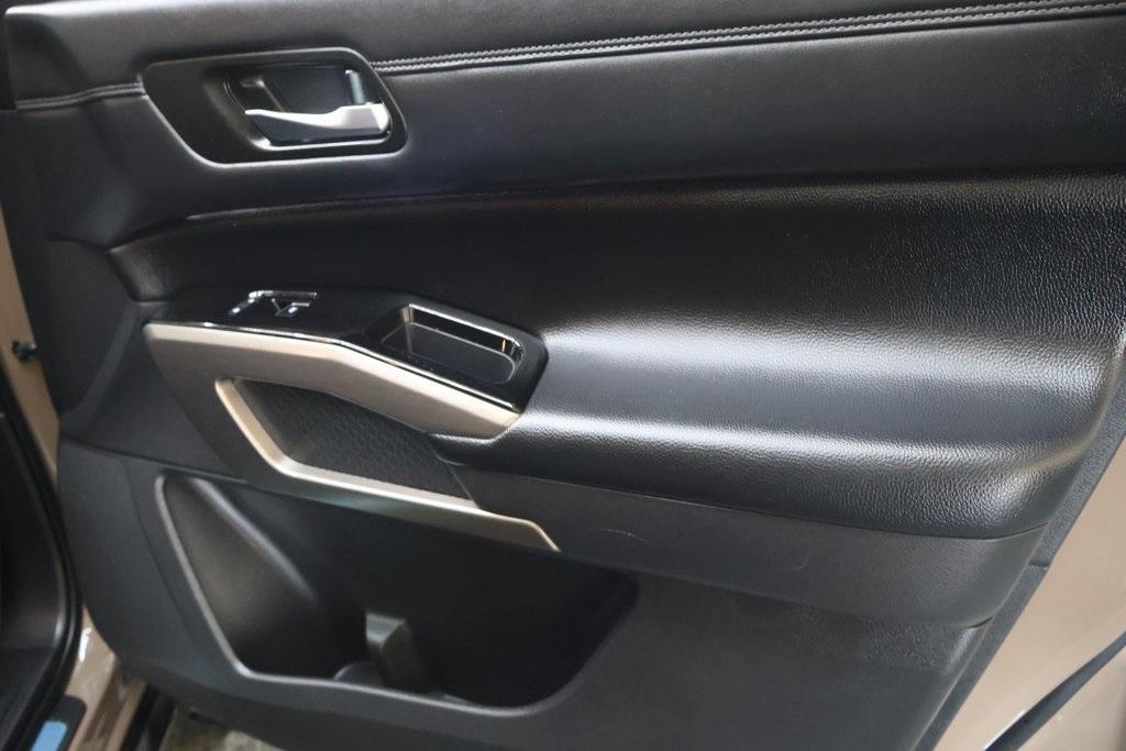 used 2023 Nissan Pathfinder car, priced at $31,395