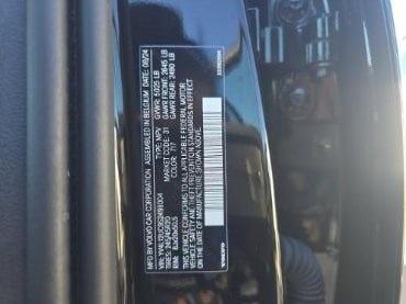 used 2025 Volvo XC40 car