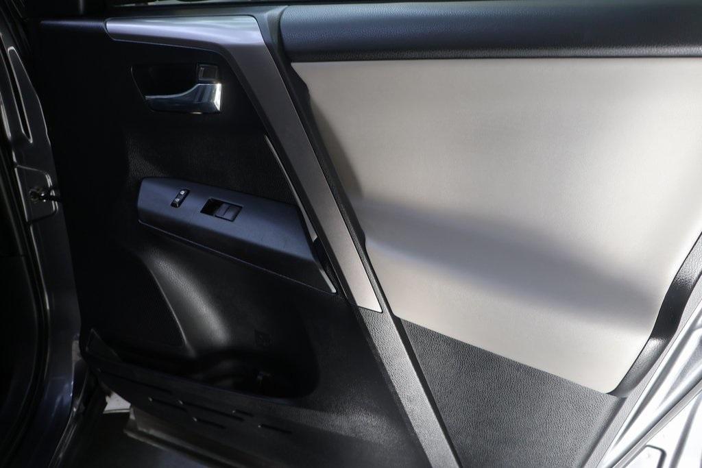 used 2016 Toyota RAV4 car