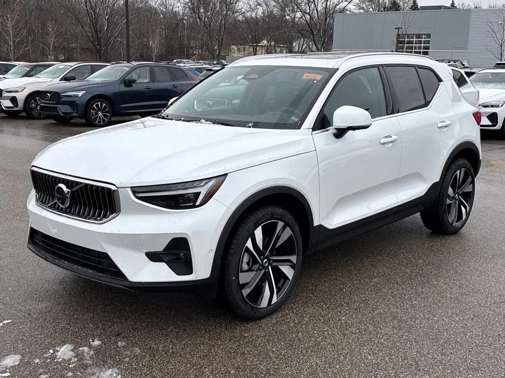 used 2025 Volvo XC40 car, priced at $47,991
