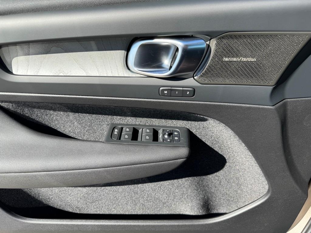 used 2024 Volvo XC40 car, priced at $45,991