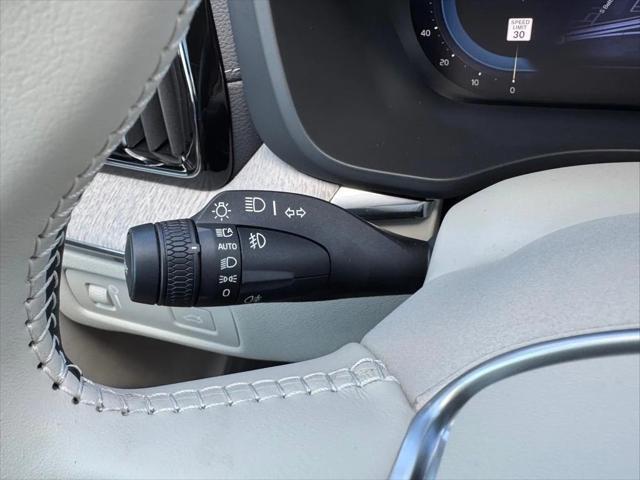 used 2022 Volvo XC60 car, priced at $44,223