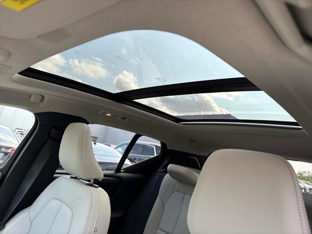 new 2025 Volvo XC40 car, priced at $49,810