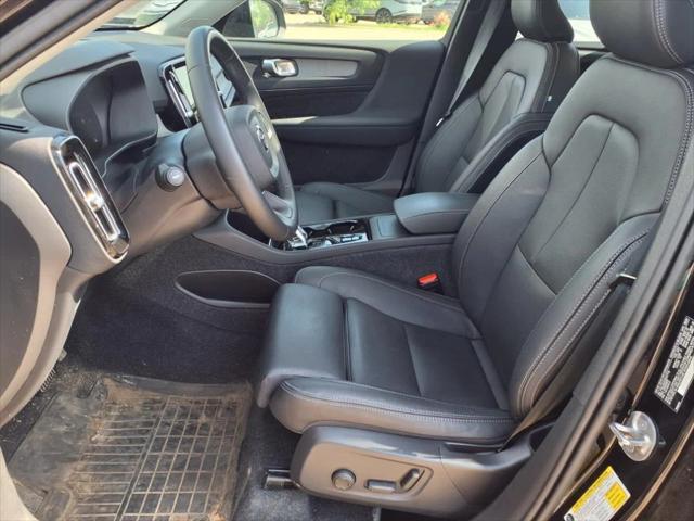 used 2025 Volvo XC40 car, priced at $40,991