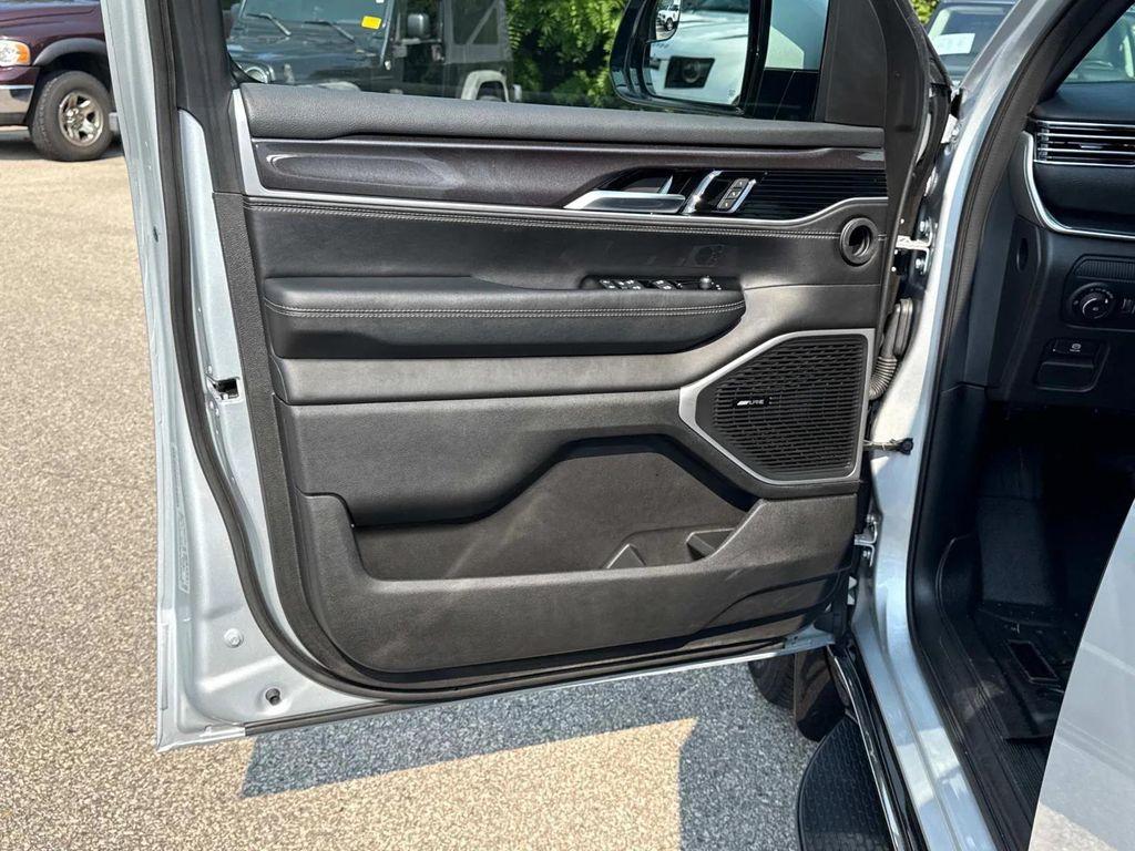used 2022 Jeep Wagoneer car, priced at $43,974