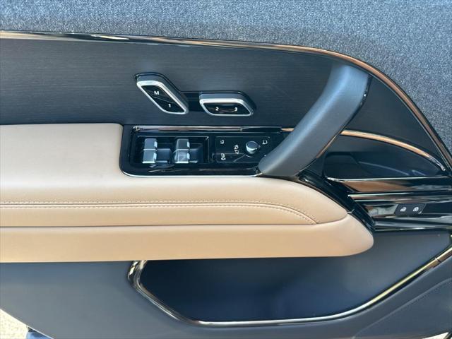 new 2025 Land Rover Range Rover Sport car, priced at $94,525