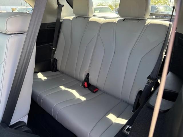 used 2024 Acura MDX car, priced at $45,993