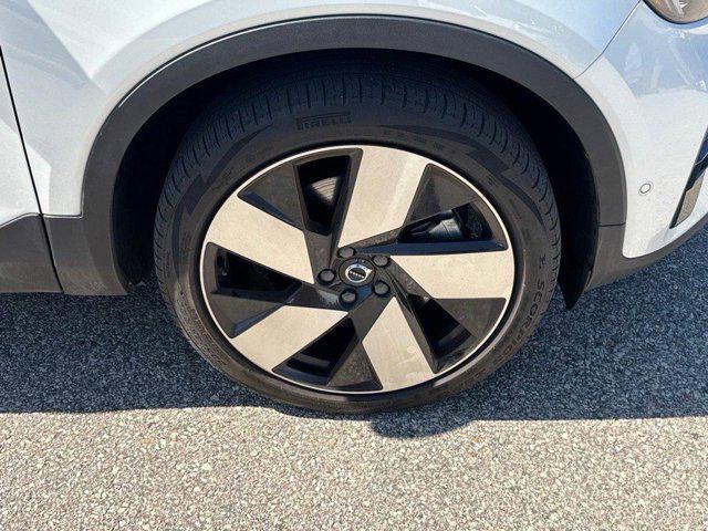 used 2024 Volvo XC40 Recharge Pure Electric car, priced at $39,995