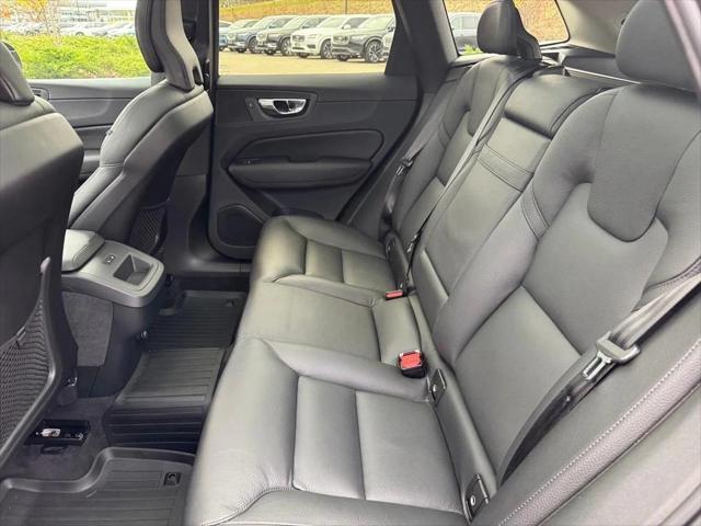 used 2019 Volvo XC60 car, priced at $23,662