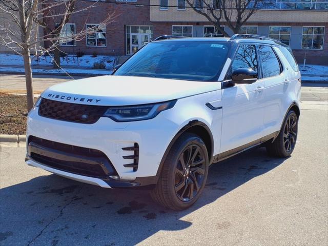 new 2025 Land Rover Discovery car, priced at $67,975