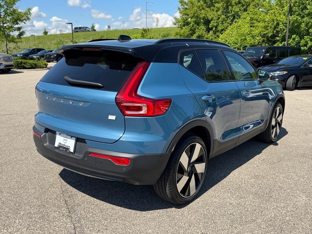 used 2024 Volvo XC40 Recharge Pure Electric car, priced at $39,998