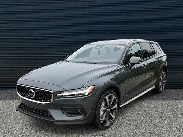new 2026 Volvo V60 Cross Country car, priced at $63,280