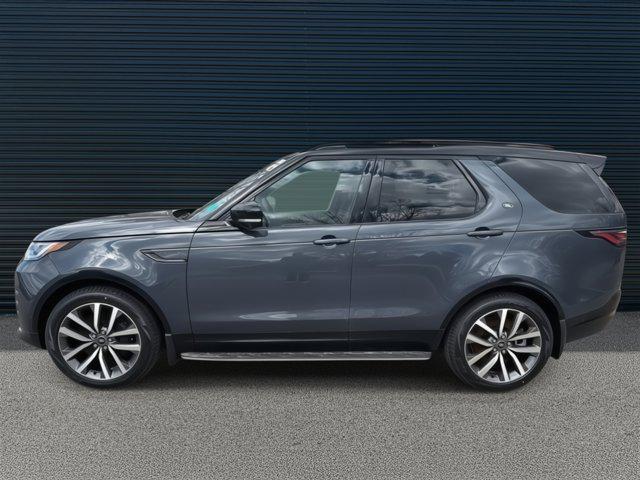 used 2025 Land Rover Discovery car, priced at $69,991