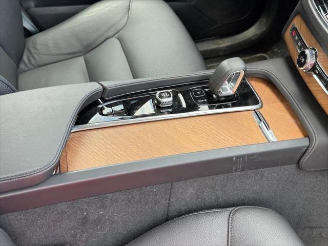 used 2025 Volvo XC90 car, priced at $63,991