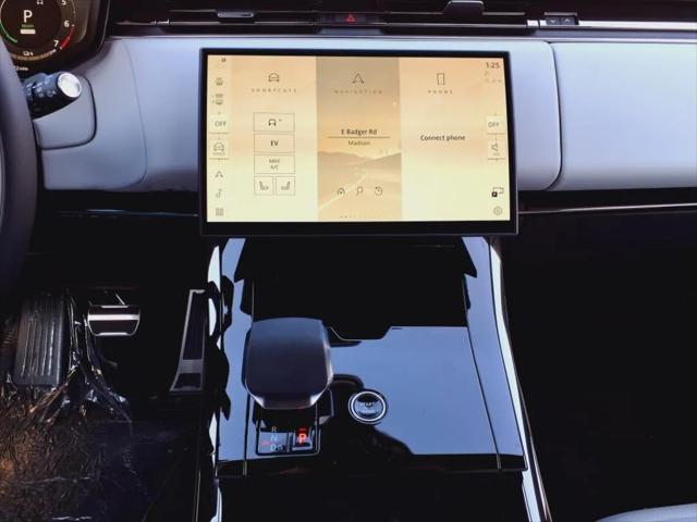 new 2025 Land Rover Range Rover Sport car, priced at $105,460
