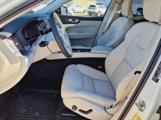 new 2025 Volvo XC60 car, priced at $51,535