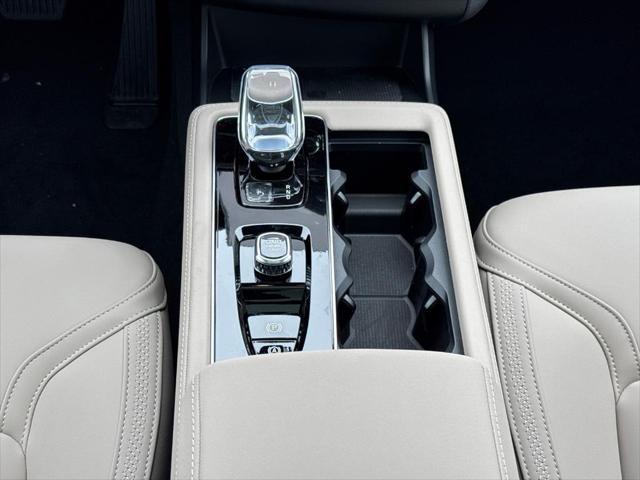 new 2025 Volvo XC90 car, priced at $65,335