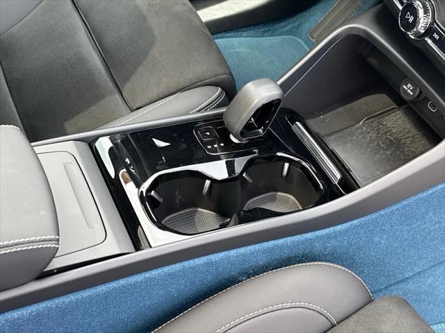 used 2022 Volvo C40 Recharge Pure Electric car, priced at $32,997