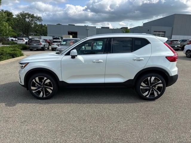 new 2025 Volvo XC40 car, priced at $53,125