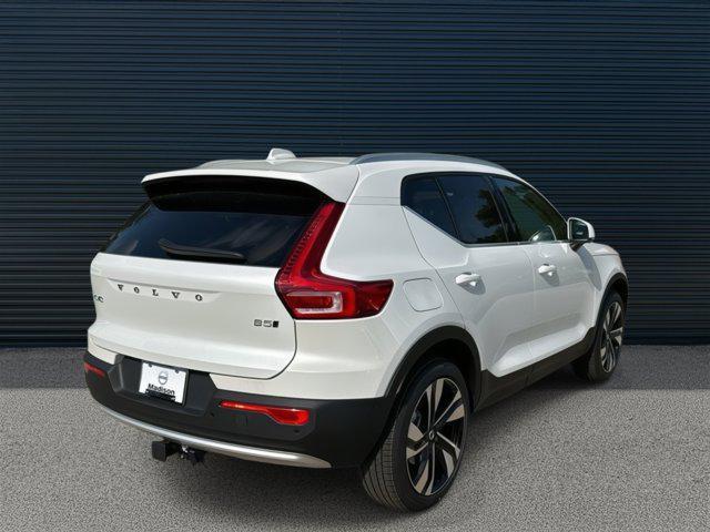 new 2025 Volvo XC40 car, priced at $53,125