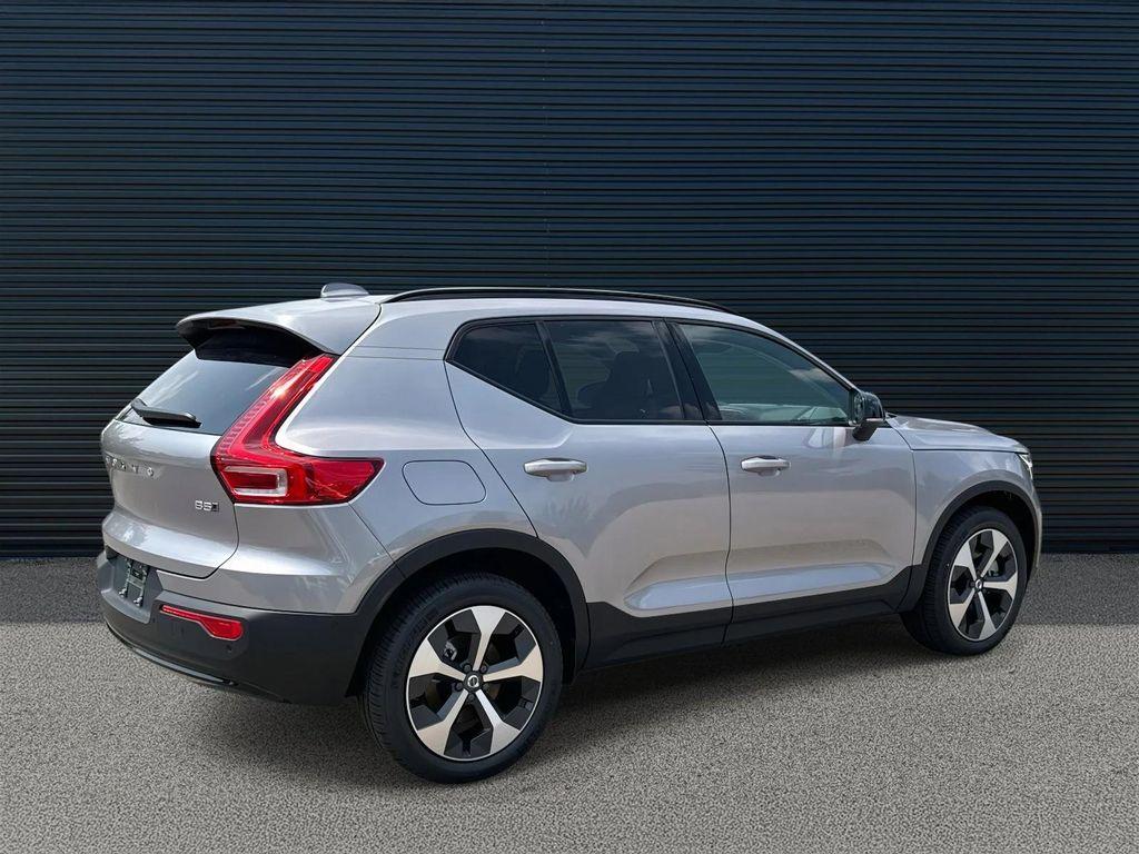 new 2026 Volvo XC40 car, priced at $50,150