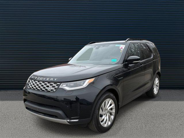 new 2025 Land Rover Discovery car, priced at $65,975
