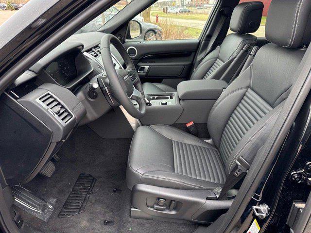 new 2025 Land Rover Discovery car, priced at $65,975