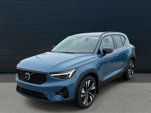 used 2025 Volvo XC40 car, priced at $51,991