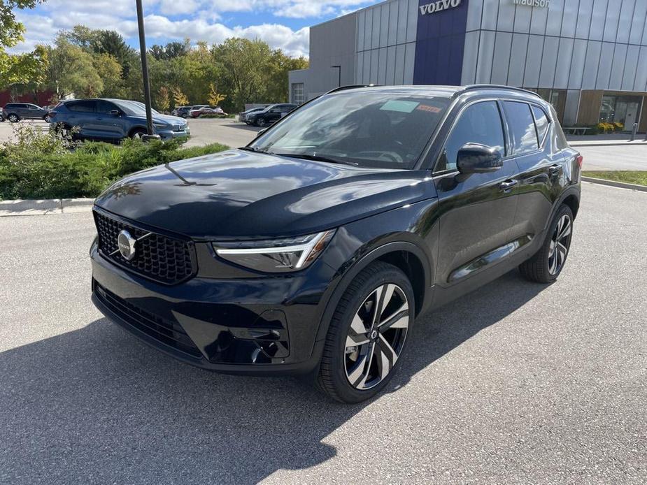 used 2023 Volvo XC40 car, priced at $42,700
