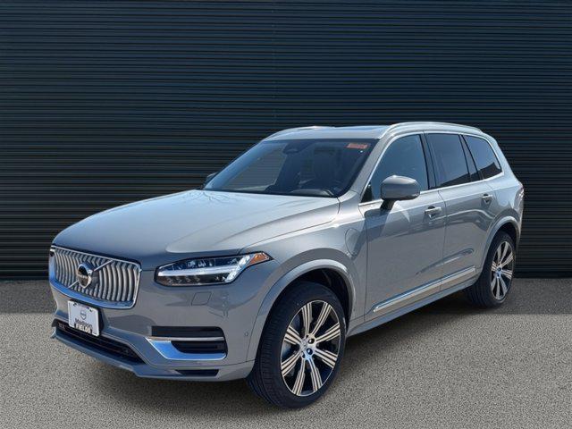 new 2025 Volvo XC90 Plug-In Hybrid car, priced at $80,205