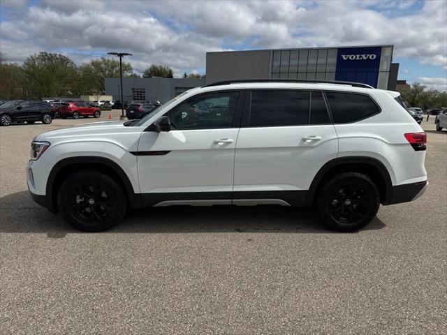 used 2025 Volkswagen Atlas car, priced at $45,764