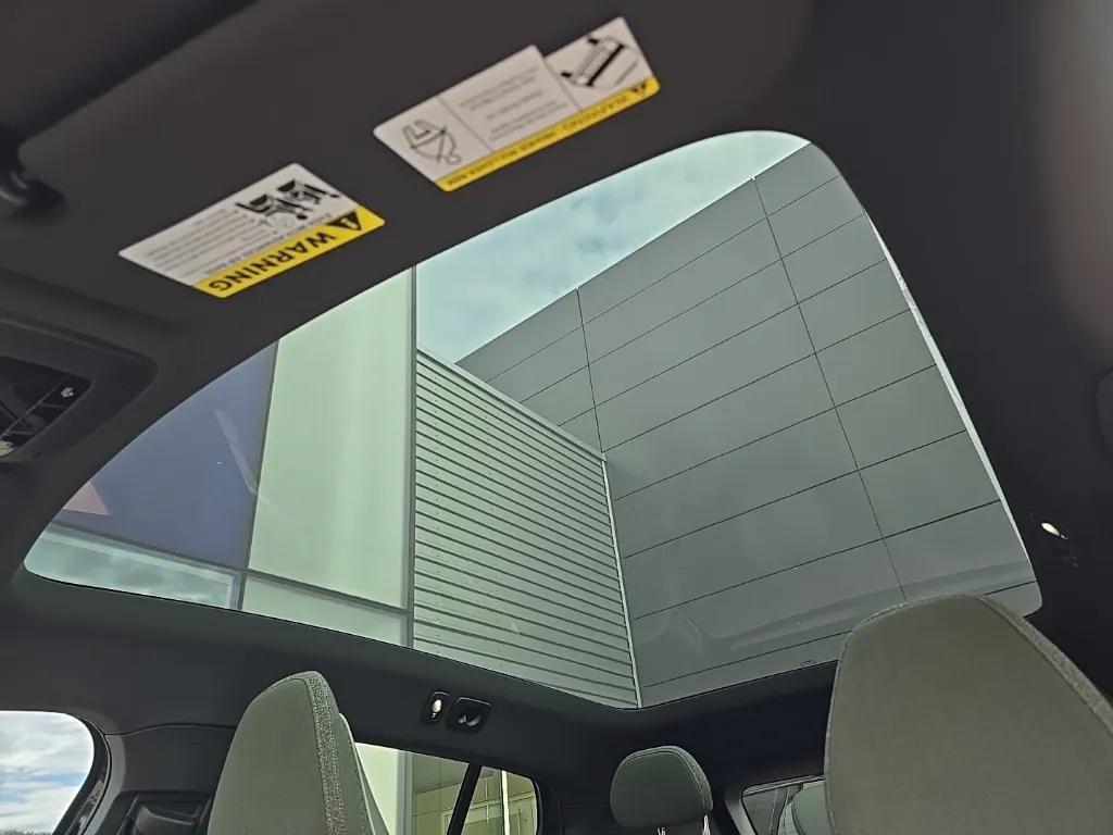 new 2025 Volvo EX30 car, priced at $46,695