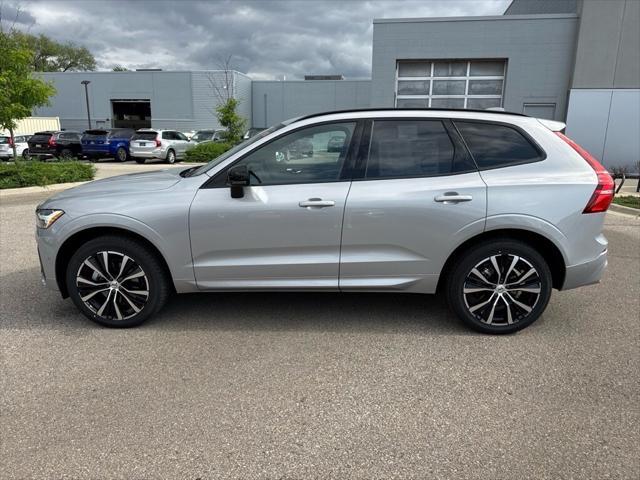 new 2025 Volvo XC60 car, priced at $59,855