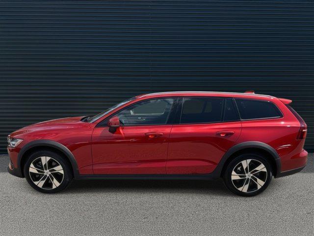 used 2024 Volvo V60 Cross Country car, priced at $42,993