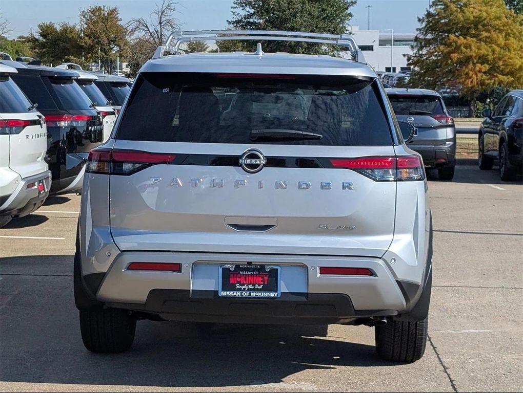 new 2025 Nissan Pathfinder car, priced at $35,447