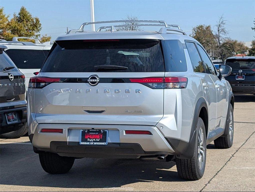 new 2025 Nissan Pathfinder car, priced at $35,447
