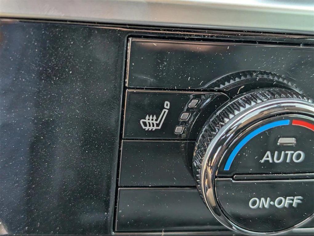 new 2025 Nissan Pathfinder car, priced at $35,447