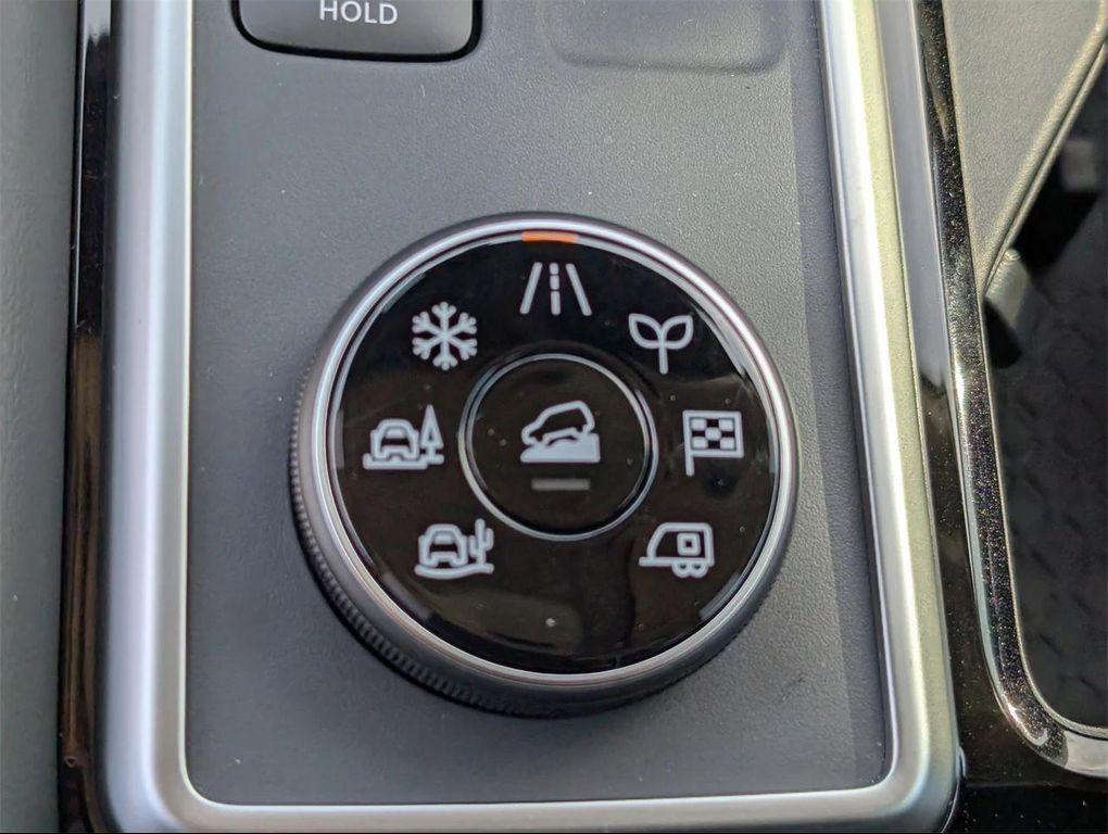 new 2025 Nissan Pathfinder car, priced at $35,447