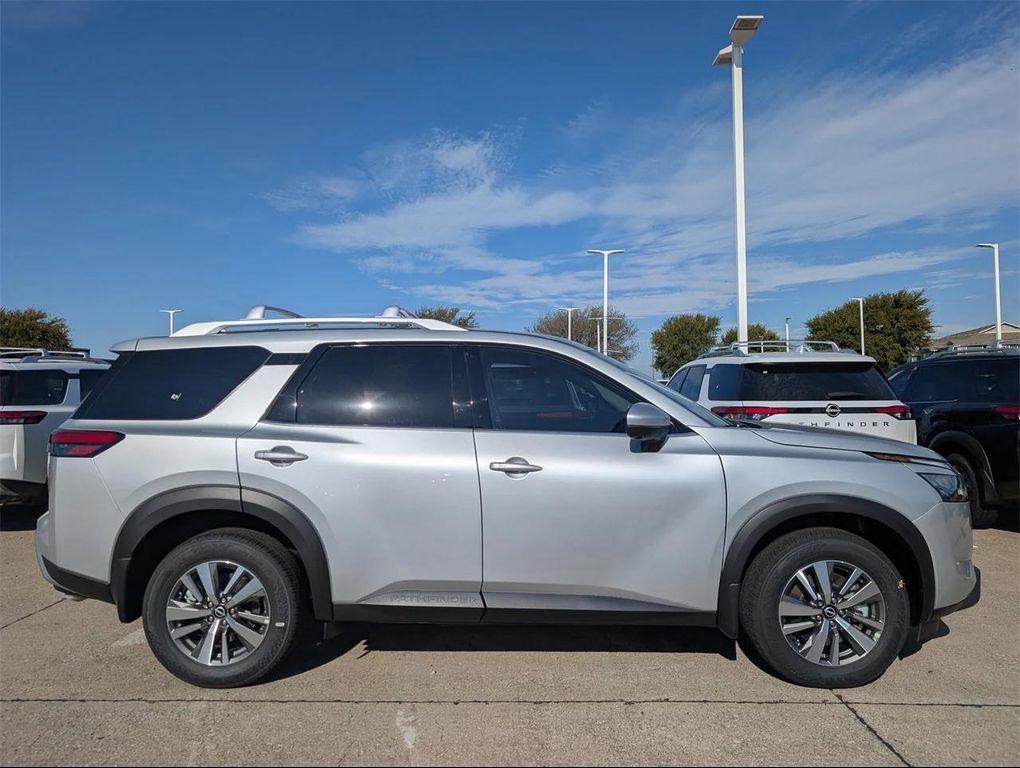 new 2025 Nissan Pathfinder car, priced at $35,447