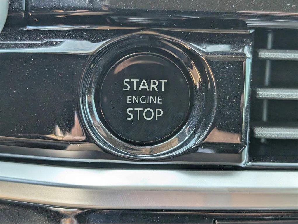 new 2025 Nissan Pathfinder car, priced at $35,447