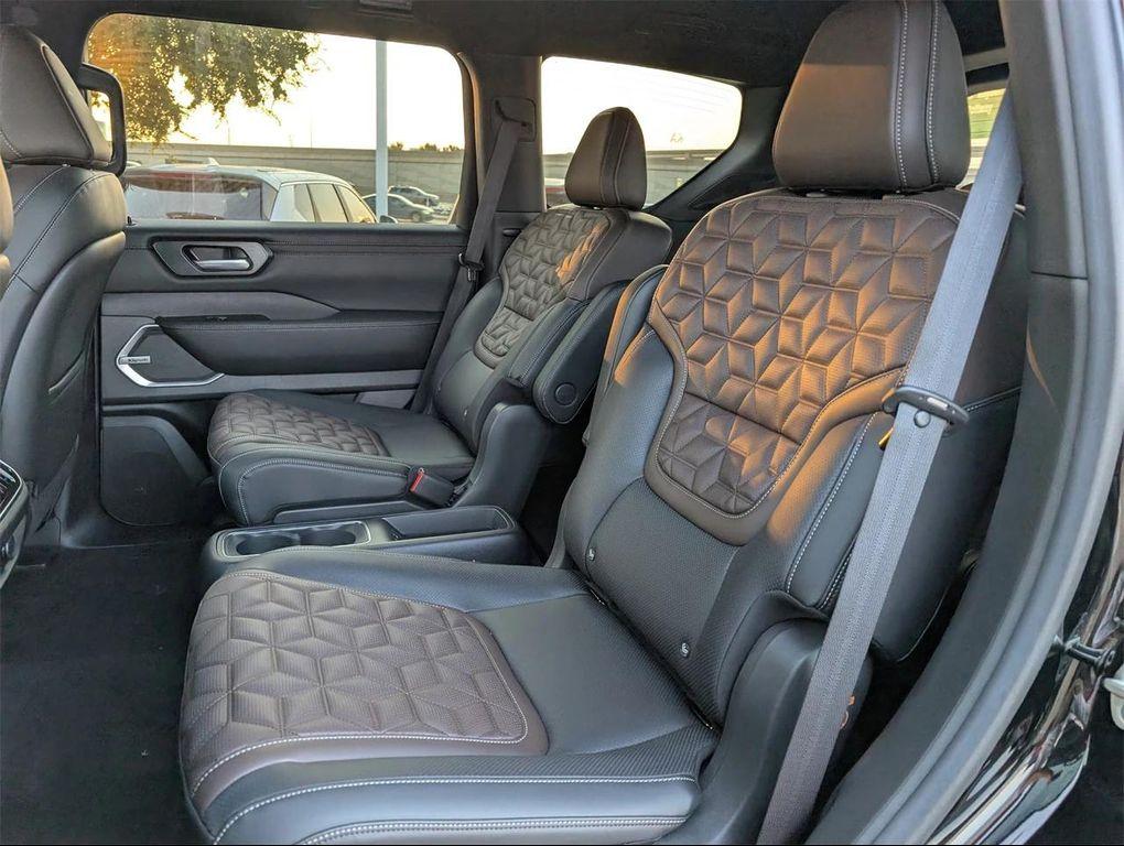 new 2025 Nissan Armada car, priced at $65,490