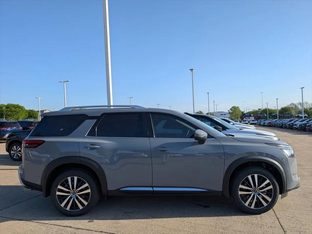 new 2025 Nissan Pathfinder car, priced at $48,019