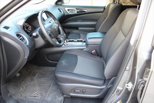 used 2020 Nissan Pathfinder car, priced at $16,900